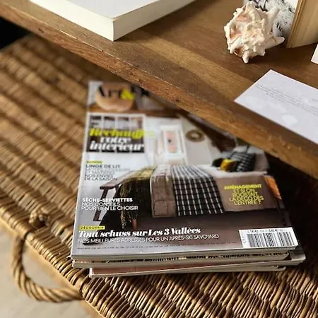 Retour De דירה *